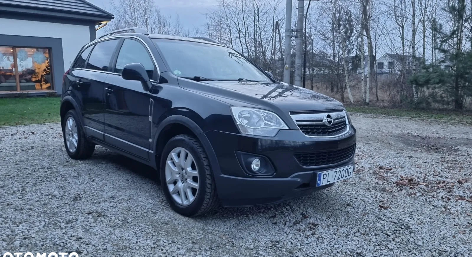 Opel Antara cena 32900 przebieg: 179000, rok produkcji 2012 z Leszno małe 137